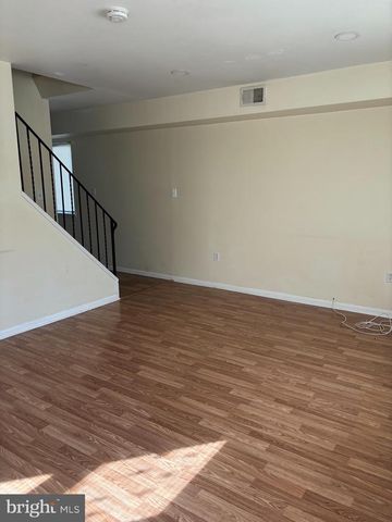 335 N GOVERNORS AVE, Dover, DE 19904