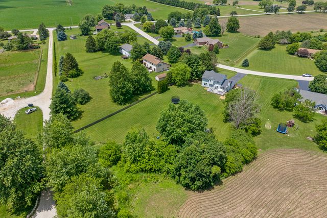 47W625 Shirewood Farm Road, Hampshire, IL 60140