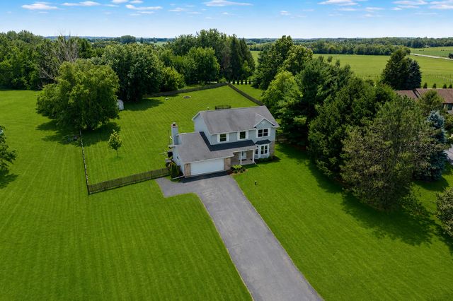 47W625 Shirewood Farm Road, Hampshire, IL 60140