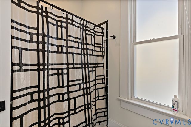 2111 Greenwood Ave, Richmond, VA 23222