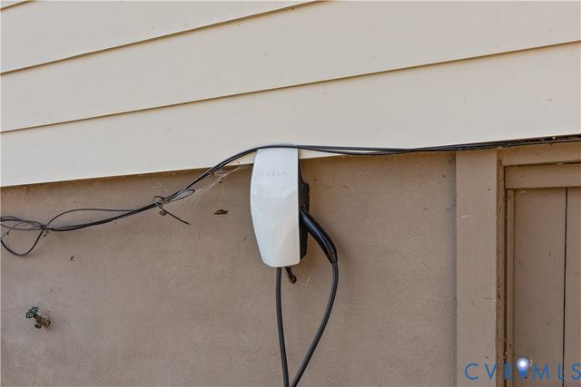 2111 Greenwood Ave, Richmond, VA 23222