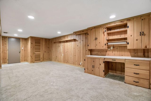 5073 Holiday Road, Minnetonka, MN 55345