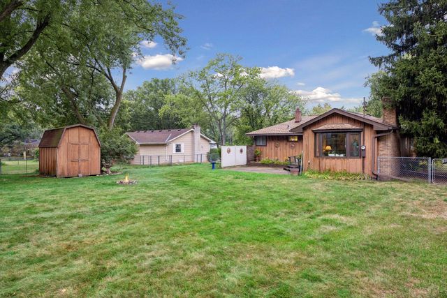 5073 Holiday Road, Minnetonka, MN 55345