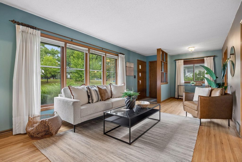 5073 Holiday Road, Minnetonka, MN 55345 — photo 4