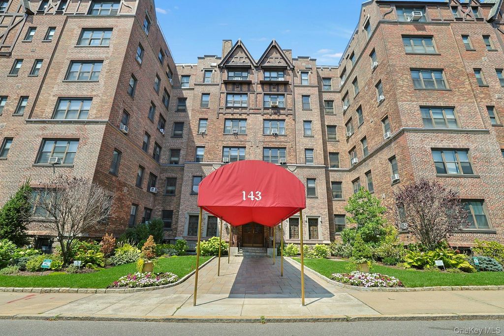 143 Garth Road 5B, Scarsdale, NY 10583