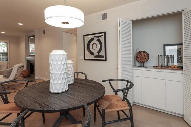 49 Showers Drive E151, Mountain View, CA 94040