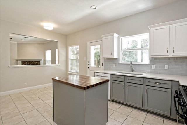2007 Horizon Park BLVD, Leander, TX 78641