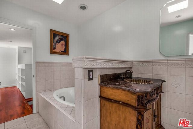 11260 Overland Avenue 26I, Culver City, CA 90230