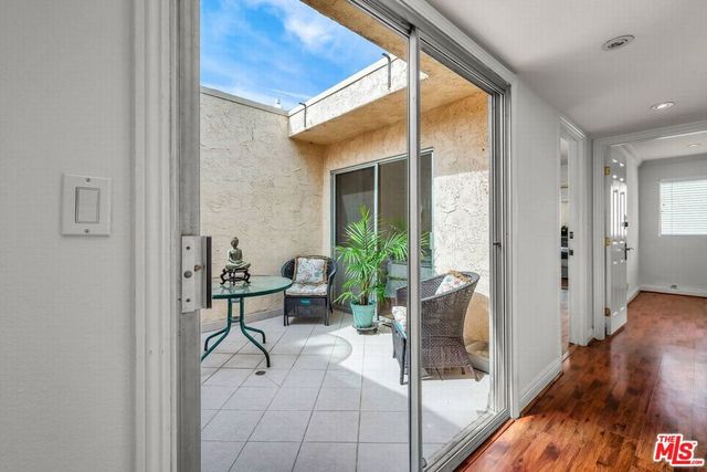 11260 Overland Avenue 26I, Culver City, CA 90230