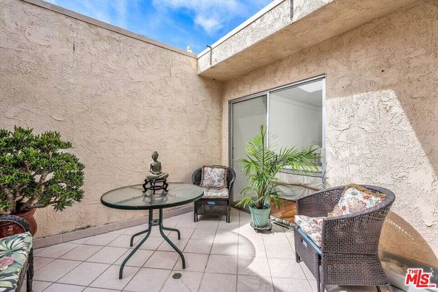 11260 Overland Avenue 26I, Culver City, CA 90230