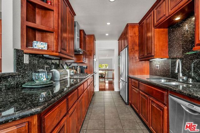 11260 Overland Avenue 26I, Culver City, CA 90230