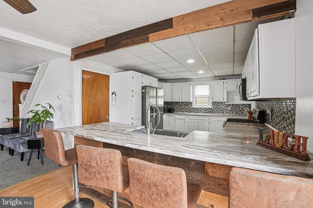 1013 N CHESTNUT ST, Paulsboro, NJ 08066