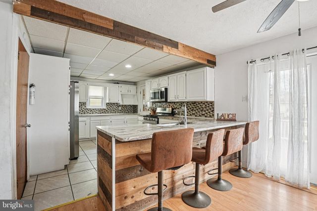 1013 N CHESTNUT ST, Paulsboro, NJ 08066