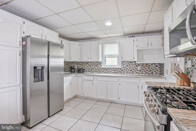 1013 N CHESTNUT ST, Paulsboro, NJ 08066