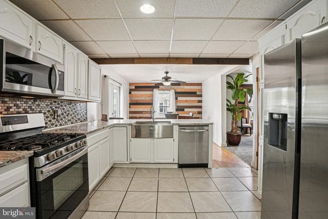 1013 N CHESTNUT ST, Paulsboro, NJ 08066