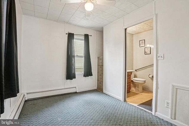 1013 N CHESTNUT ST, Paulsboro, NJ 08066