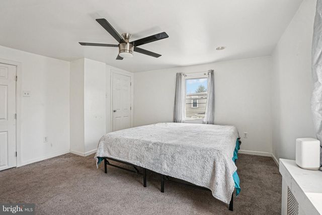 1013 N CHESTNUT ST, Paulsboro, NJ 08066