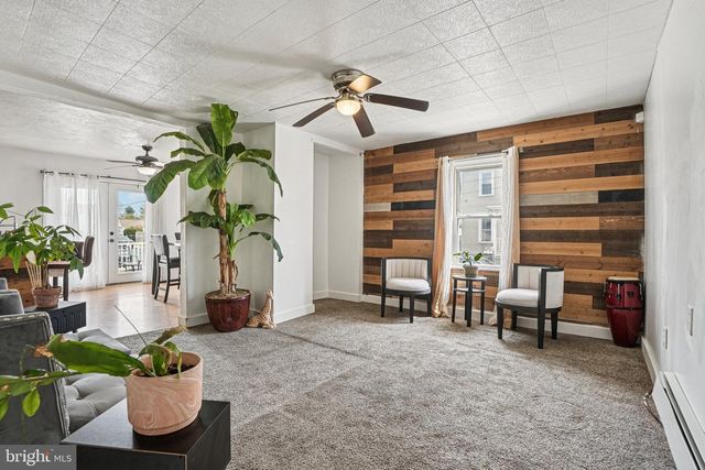 1013 N CHESTNUT ST, Paulsboro, NJ 08066