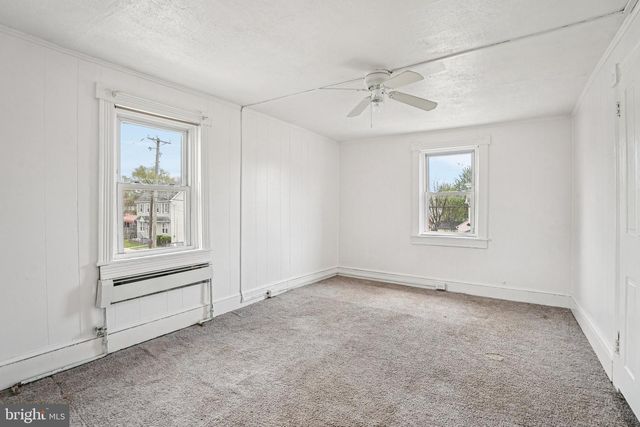 1013 N CHESTNUT ST, Paulsboro, NJ 08066