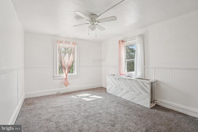 1013 N CHESTNUT ST, Paulsboro, NJ 08066