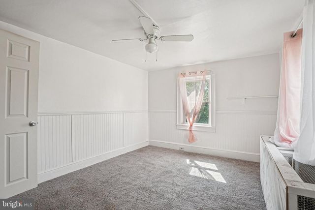 1013 N CHESTNUT ST, Paulsboro, NJ 08066