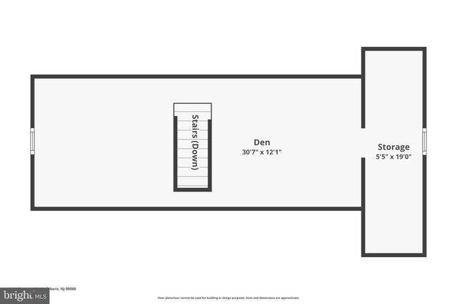 1013 N CHESTNUT ST, Paulsboro, NJ 08066