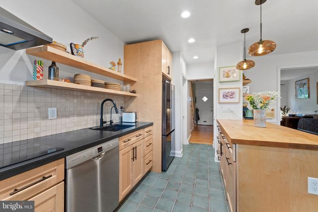 4212 WESTVIEW RD, Baltimore, MD 21218