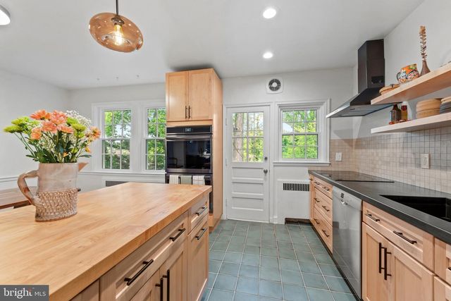 4212 WESTVIEW RD, Baltimore, MD 21218