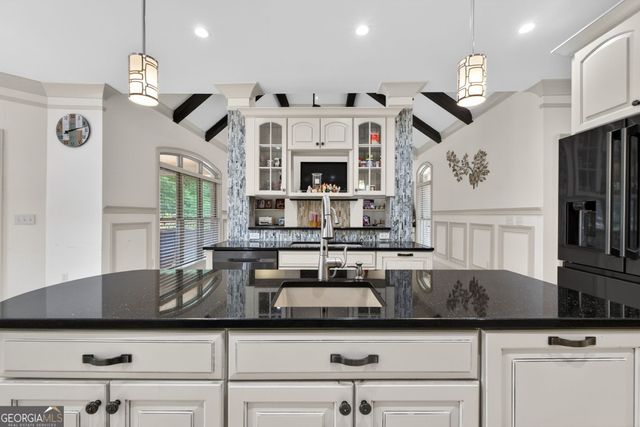 1585 Leguin Mill Road, Locust Grove, GA 30248
