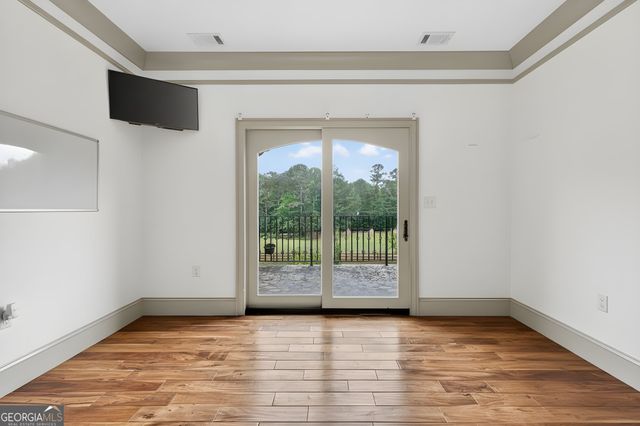 1585 Leguin Mill Road, Locust Grove, GA 30248
