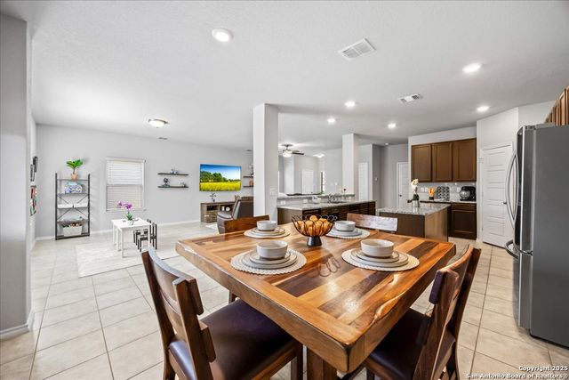 140 Whitetail Pass, San Antonio, TX 78253