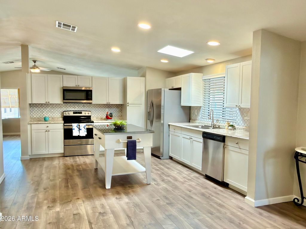 3901 E Pinnacle Peak Rd -- 236, Phoenix, AZ 85050 — photo 4