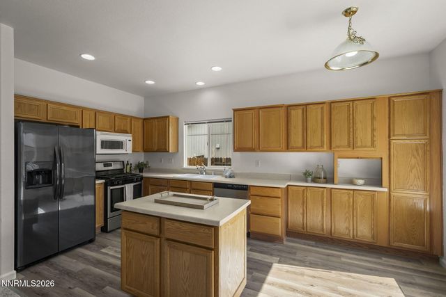 9548 Black Bear Drive, Reno, NV 89506