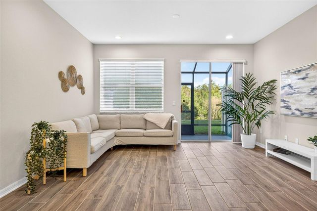 2464 STAPLEFORD PLACE, Wesley Chapel, FL 33543