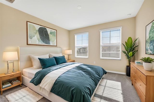2464 STAPLEFORD PLACE, Wesley Chapel, FL 33543