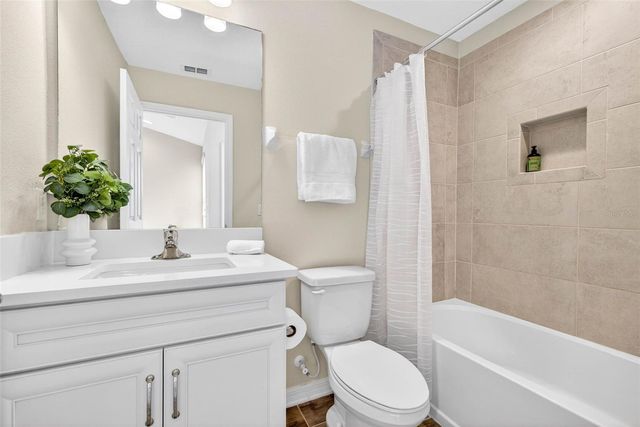 2464 STAPLEFORD PLACE, Wesley Chapel, FL 33543