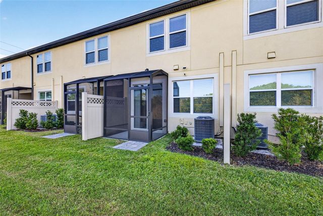 2464 STAPLEFORD PLACE, Wesley Chapel, FL 33543