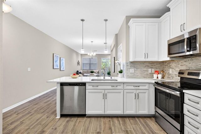 2464 STAPLEFORD PLACE, Wesley Chapel, FL 33543