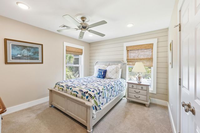 1607 Dolphin St., Garden City Beach, SC 29576