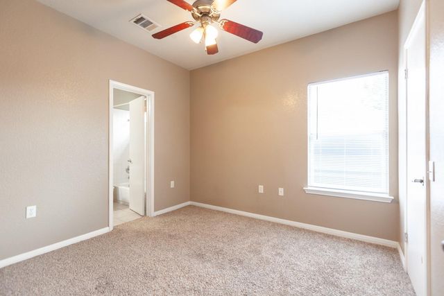 2326 Webberville RD B, Austin, TX 78702
