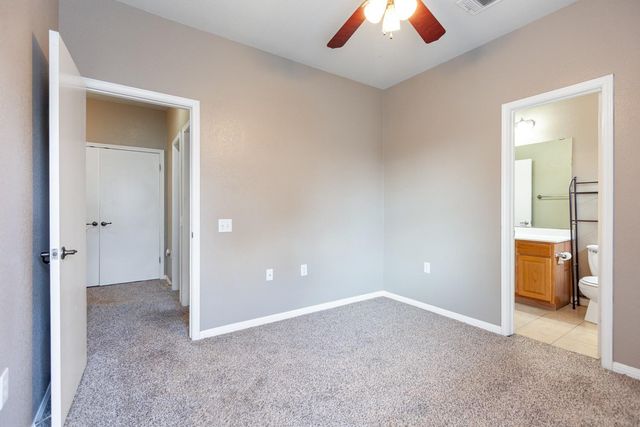 2326 Webberville RD B, Austin, TX 78702