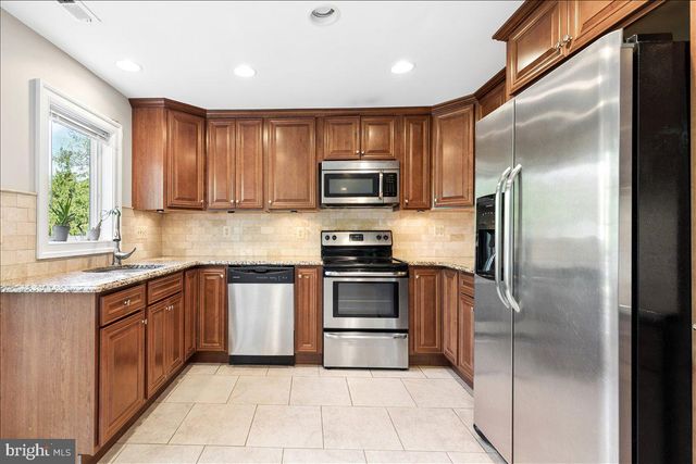 8350 SYCAMORE RD, Millersville, MD 21108