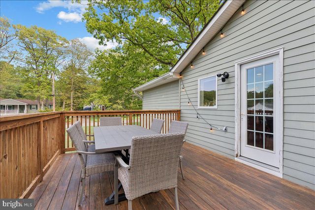 8350 SYCAMORE RD, Millersville, MD 21108