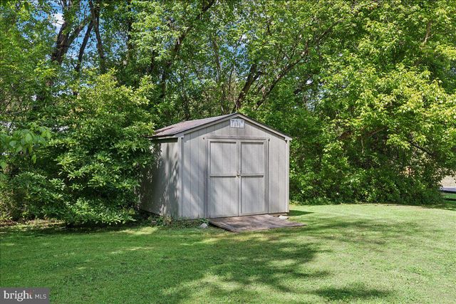 8350 SYCAMORE RD, Millersville, MD 21108