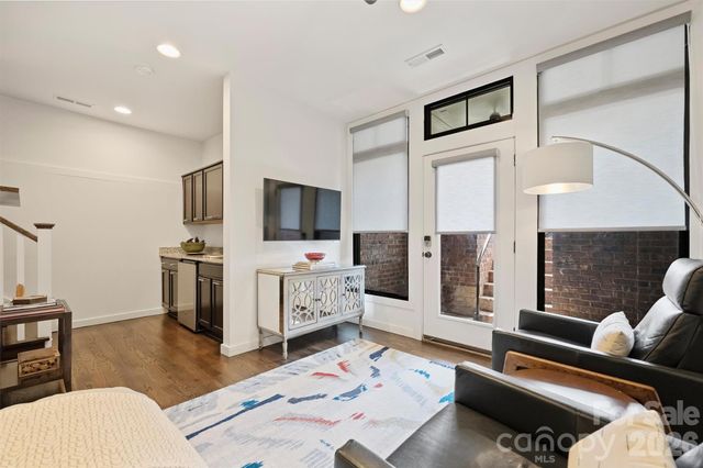 2829 N Brevard Street, Charlotte, NC 28205