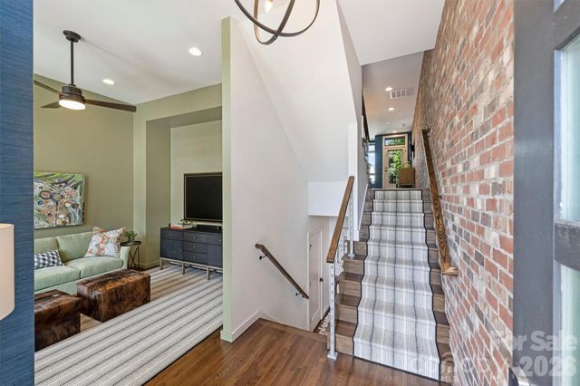 2829 N Brevard Street, Charlotte, NC 28205