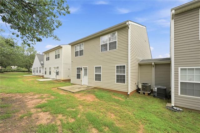 3055 Lakeside Circle, Covington, GA 30016