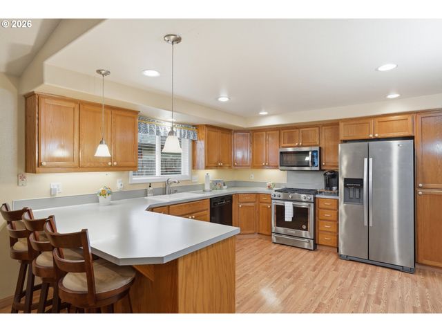 13016 Ne 96TH Way, Vancouver, WA 98682