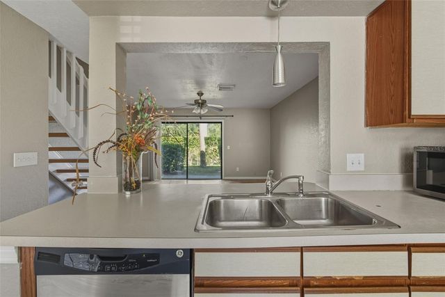 16545 BRIGADOON DRIVE, Tampa, FL 33618