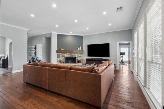945 Scarlett Drive, Lucas, TX 75002